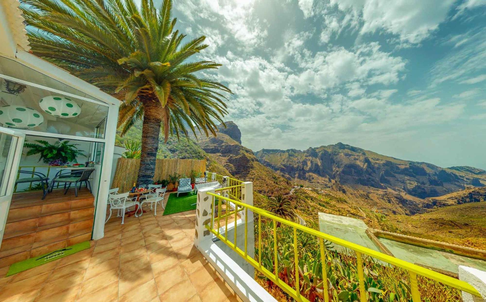 Sweet Home Masca Quarto foto