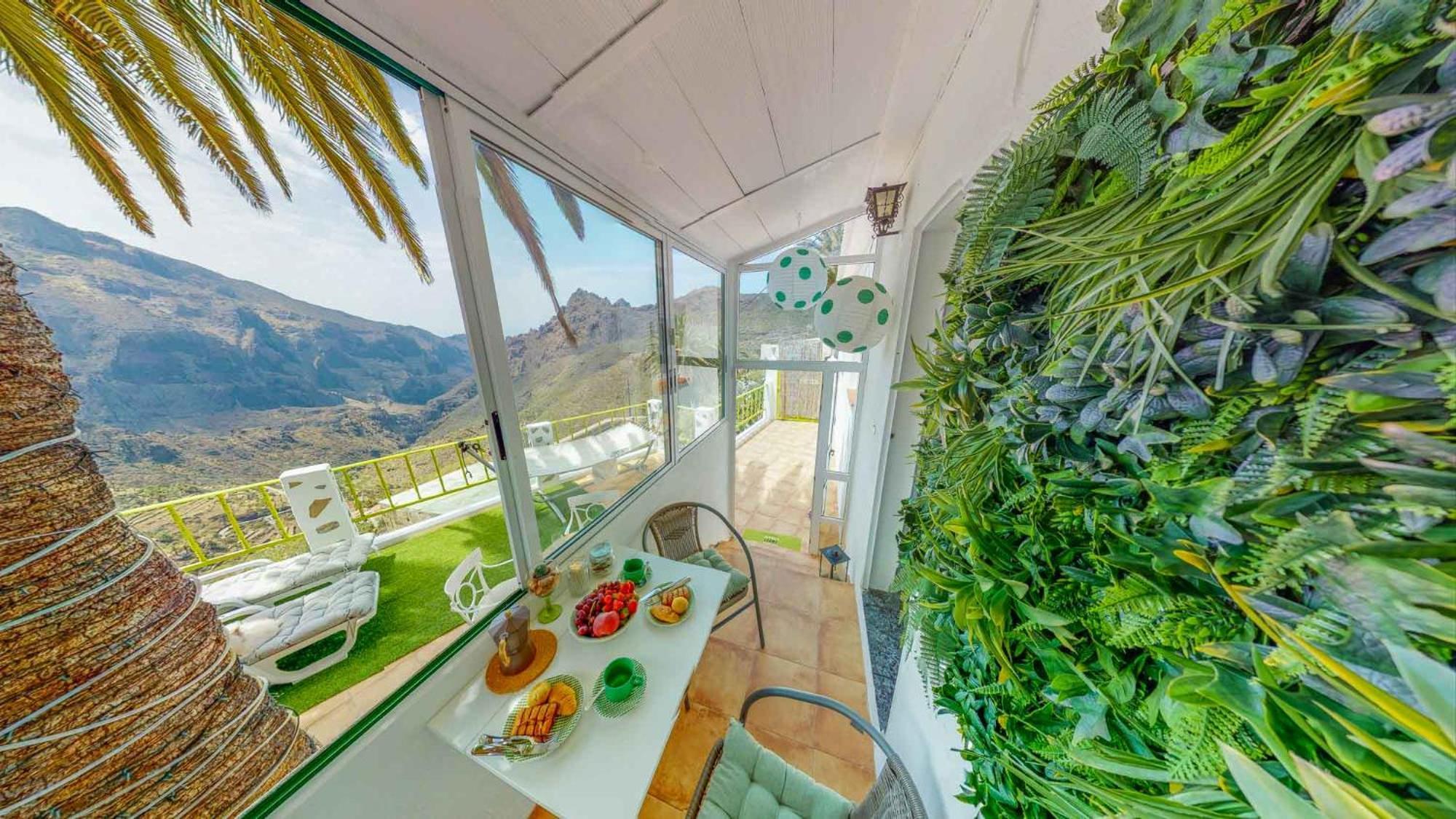 Sweet Home Masca Quarto foto